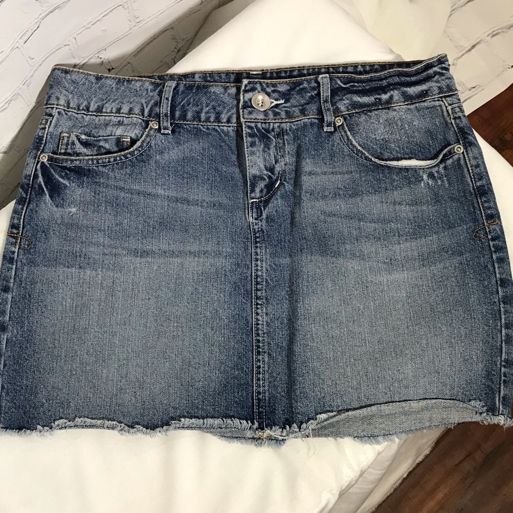 Apt 9 Jean Skirt. Size 8